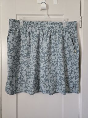 ActiveZone Skort with Elastic Waistband and Zip Pockets